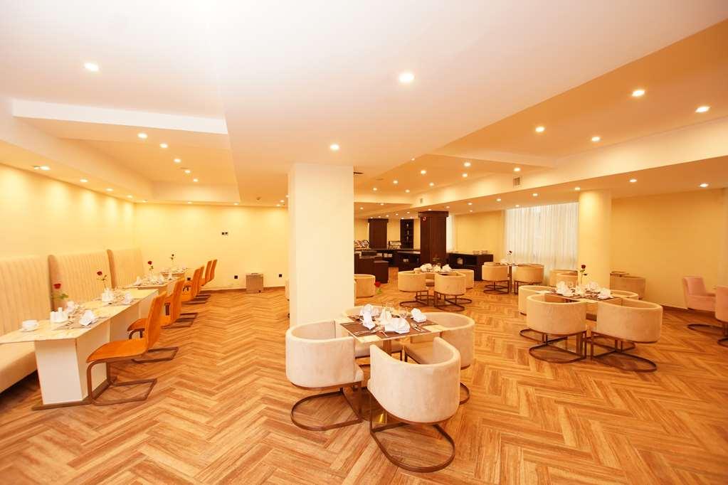 Best Western Premier Dynasty Adis Abeba Restaurante foto