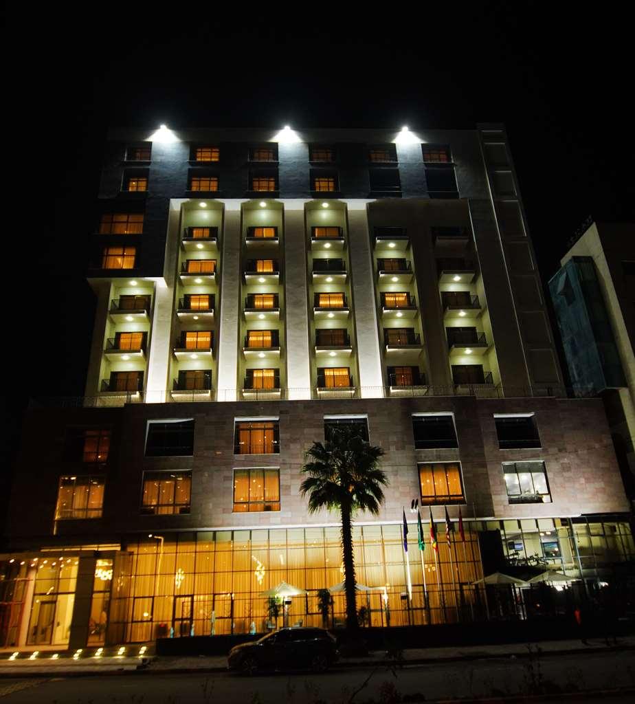 Best Western Premier Dynasty Adis Abeba Exterior foto